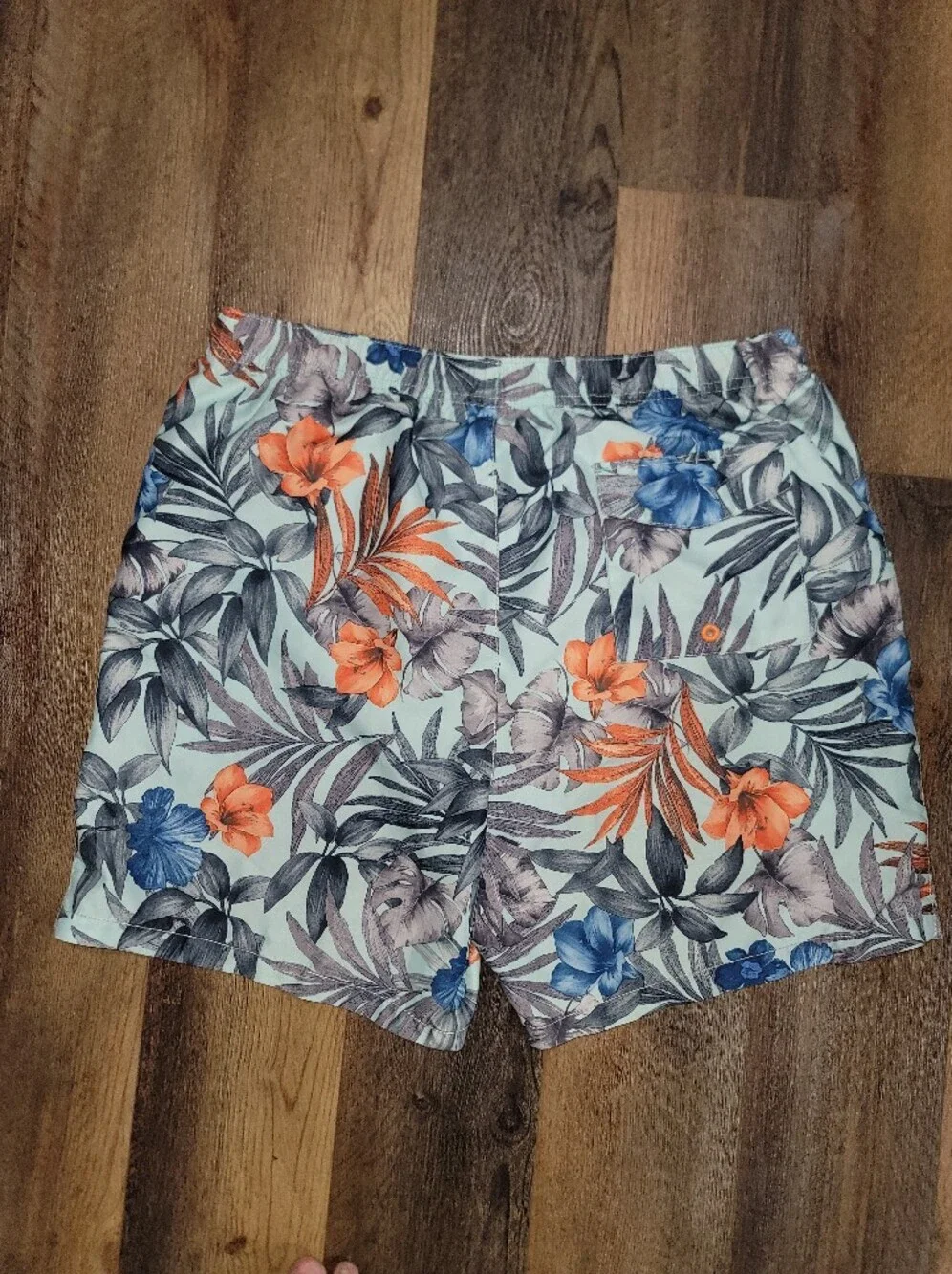 Tommy Bahama Relax Men’s Floral Swim Trunks Size Large EUC